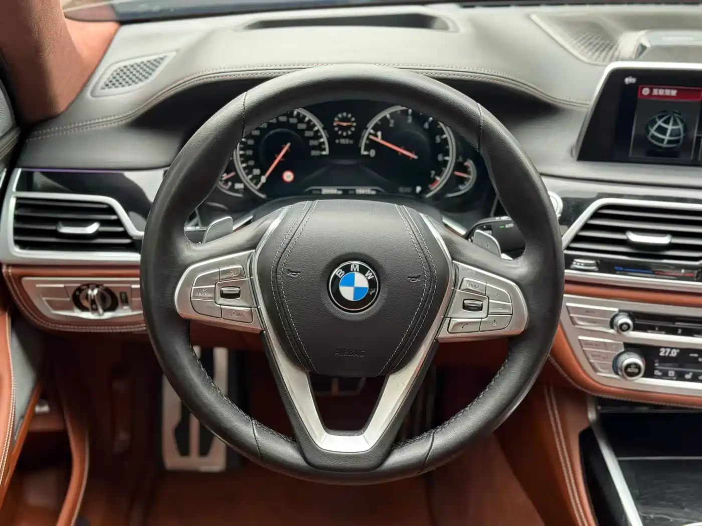 BMW 7 Series 2018 740Li xDrive Premium Type M Sport Package фото 3