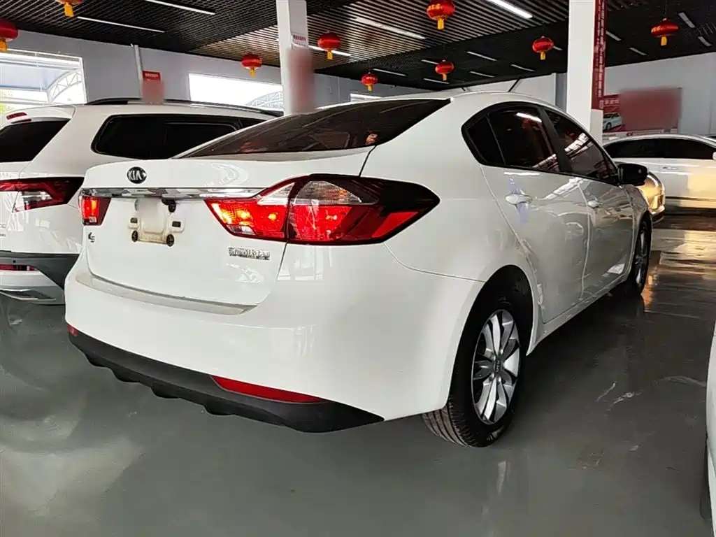 Kia K3 2017 1.6L Automatic 15th Anniversary Special GLS фото 7