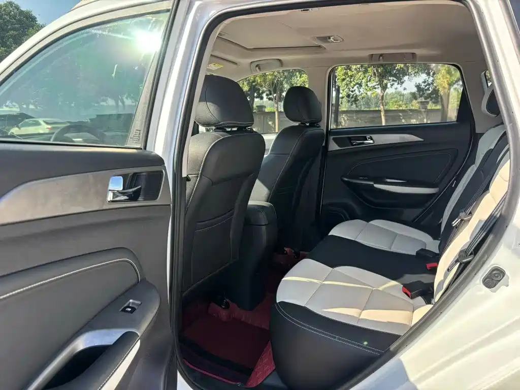 Changan CS35 2019 2017 1.6L Auto Luxury