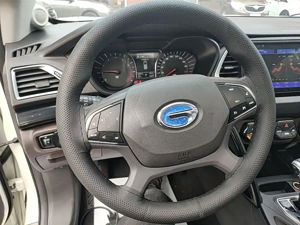GAC Trumpchi Trumpchi GS4 2017 235T Automatic 2WD Luxury Smart Connected Edition фото 11