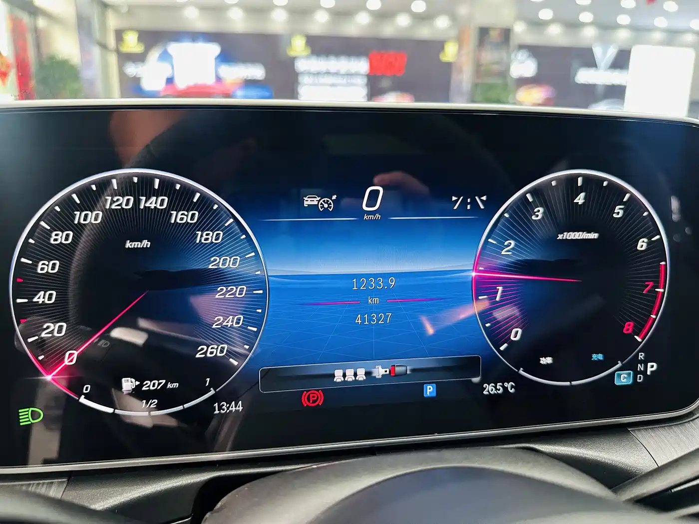 Mercedes-Benz C-Class 2024 C 260 L Night Edition Sport фото 16