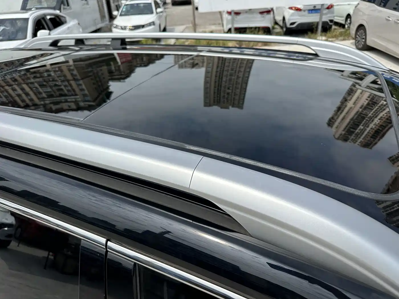 Roewe RX8 2020 2019 30T Intelligent Internet 2WD Flagship Edition