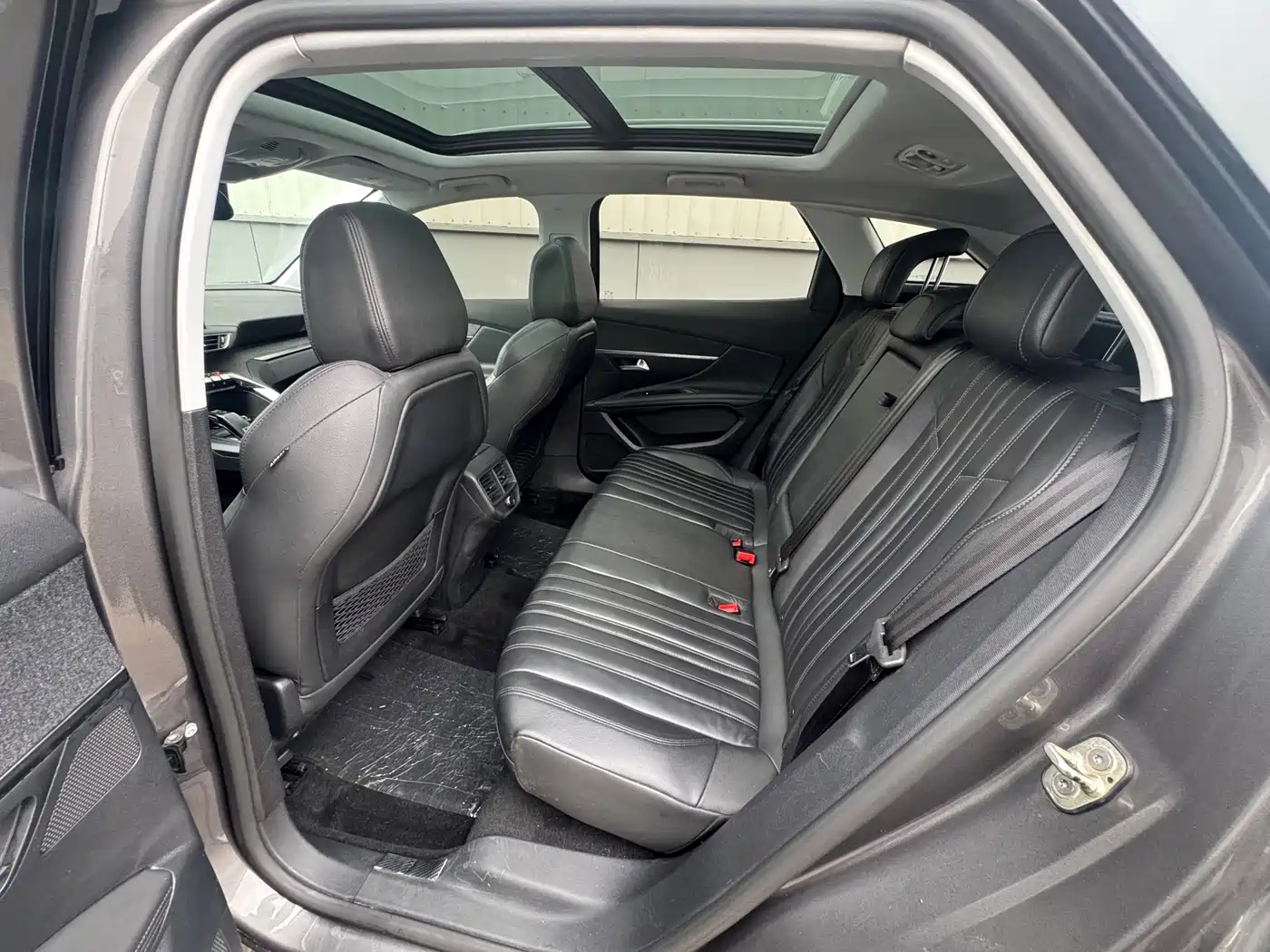 Peugeot 4008 2017 380THP Luxury Edition фото 10