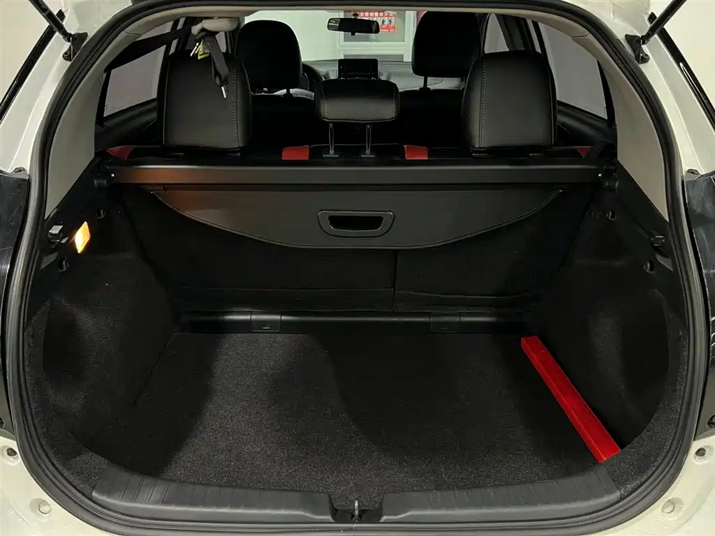Toyota YARiS L Zhi Xuan 2021 Zhi Xuan X 1.5L CVT Leading Edition фото 7