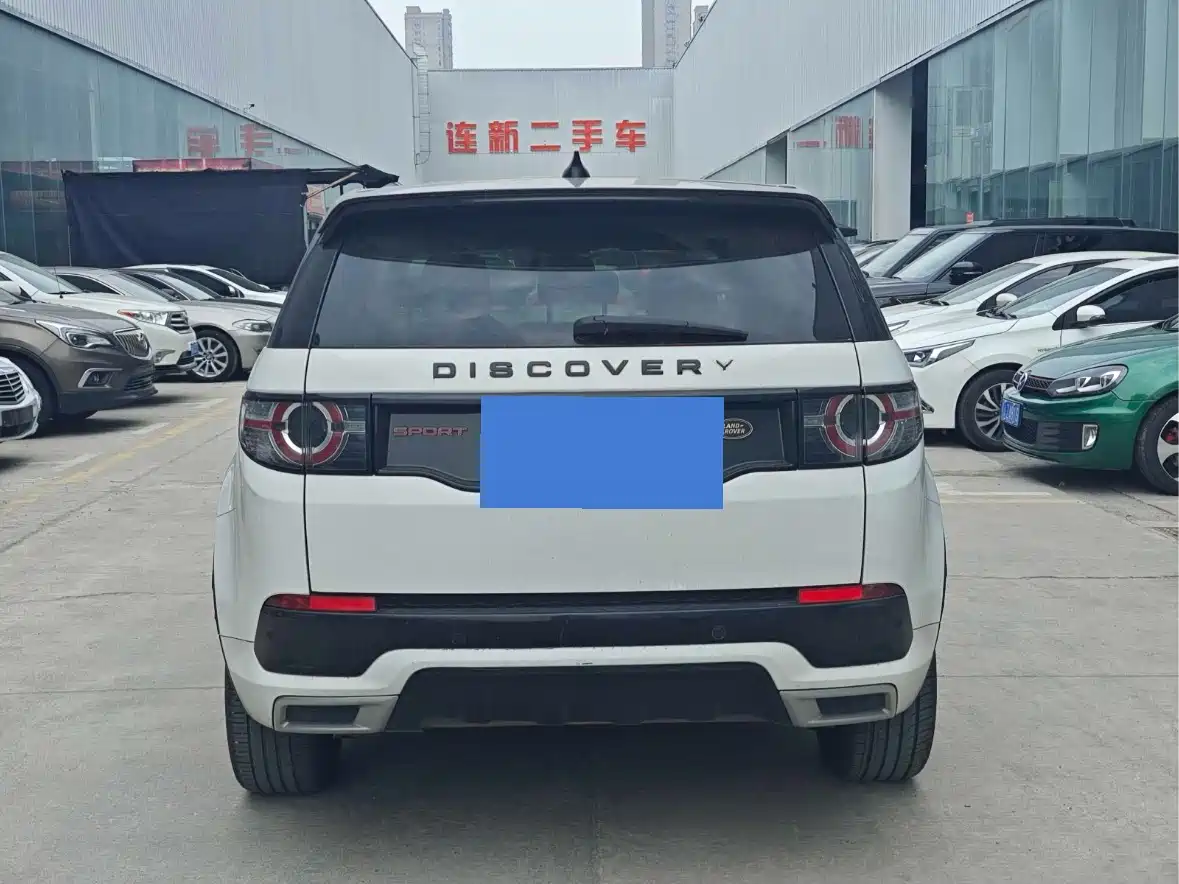 Land Rover Discovery Sport 2019 240PS SE Edition China V фото 8