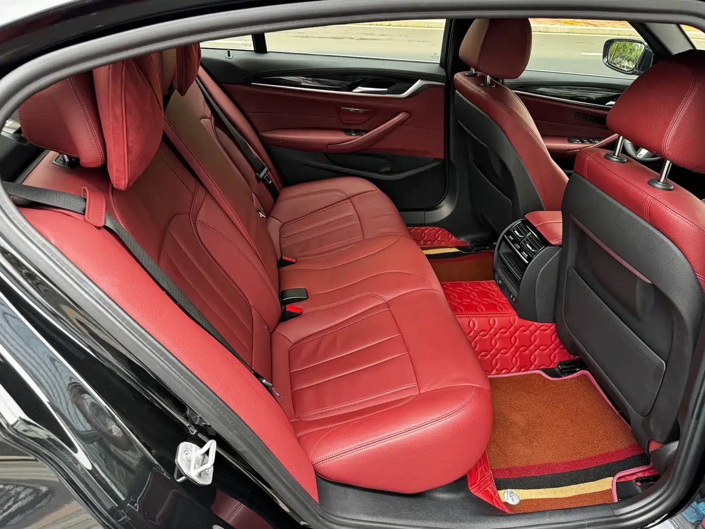 BMW 5 Series 2020 530Li Leading M Sport Package фото 11