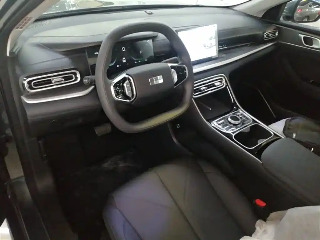 Geely Galaxy Galaxy Stellar 6 2025 Model 125km Free Edition фото 10