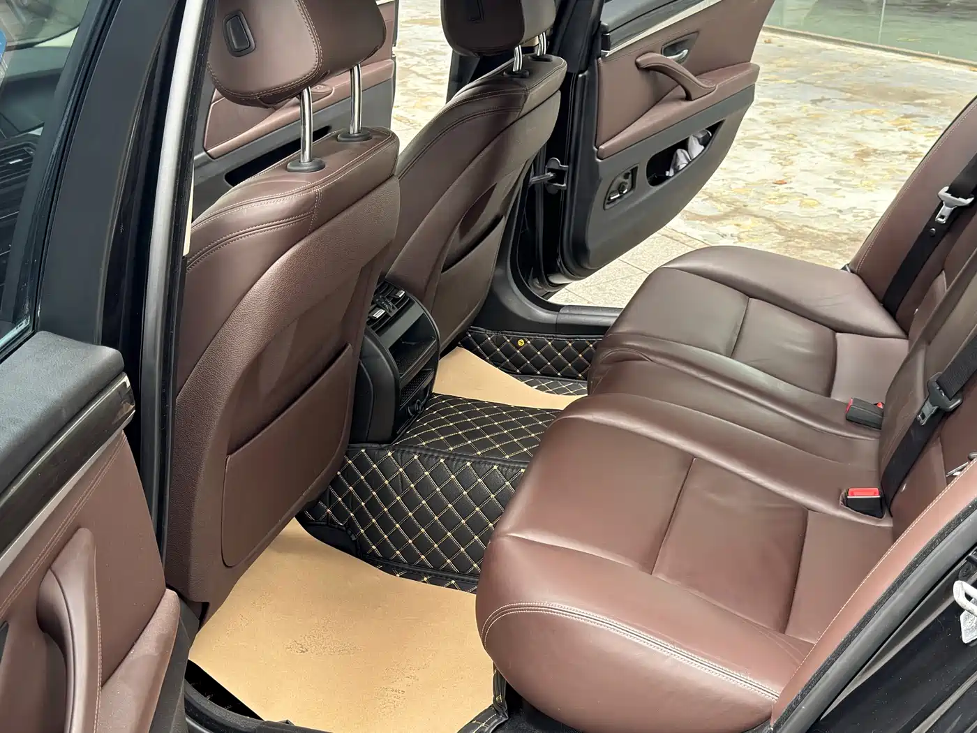 BMW 5 Series 2014 525Li Luxury Design Package фото 4