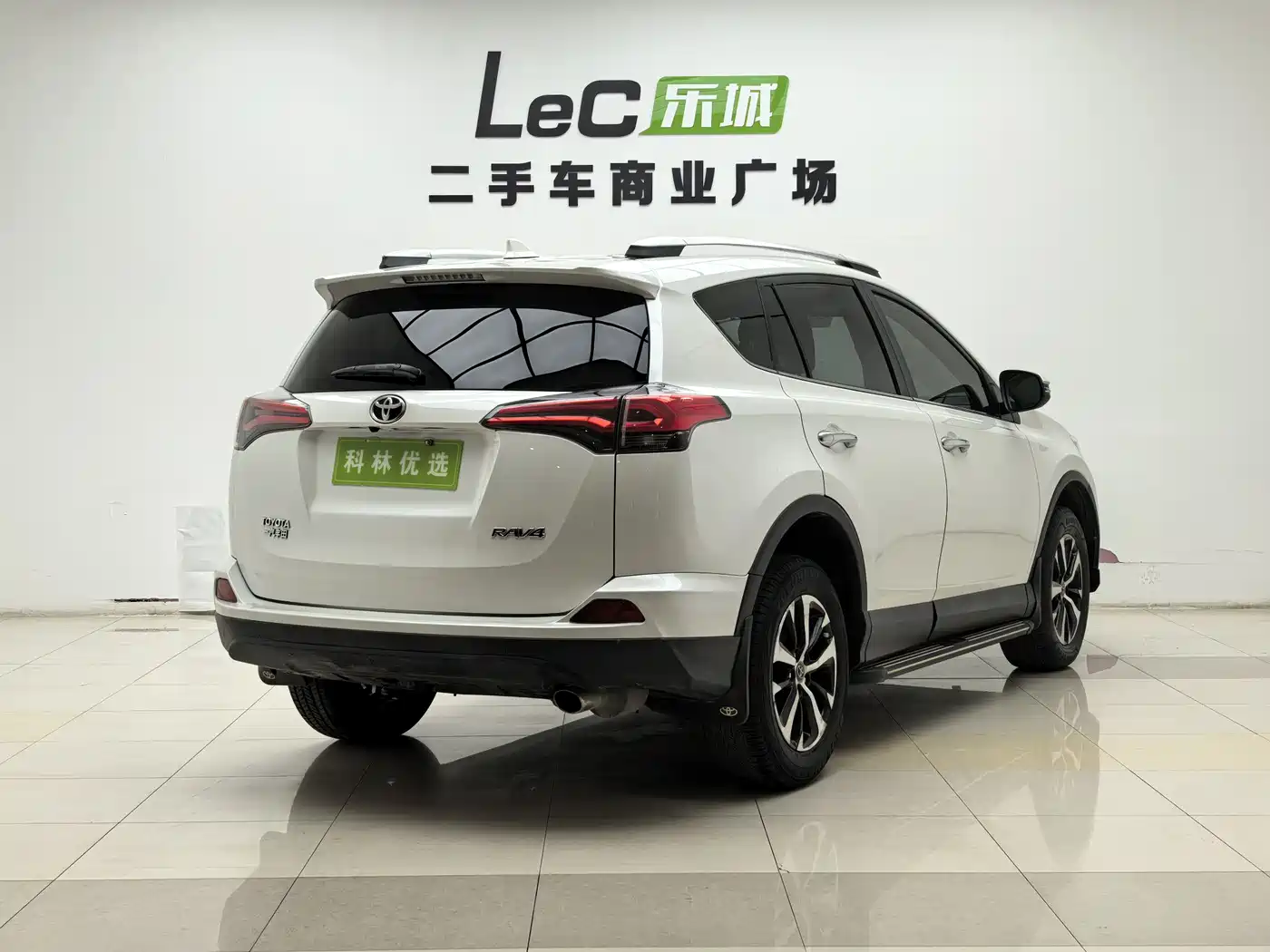 Toyota RAV4 Rongfang 2016 2.0L CVT 2WD Comfort (China V) фото 7
