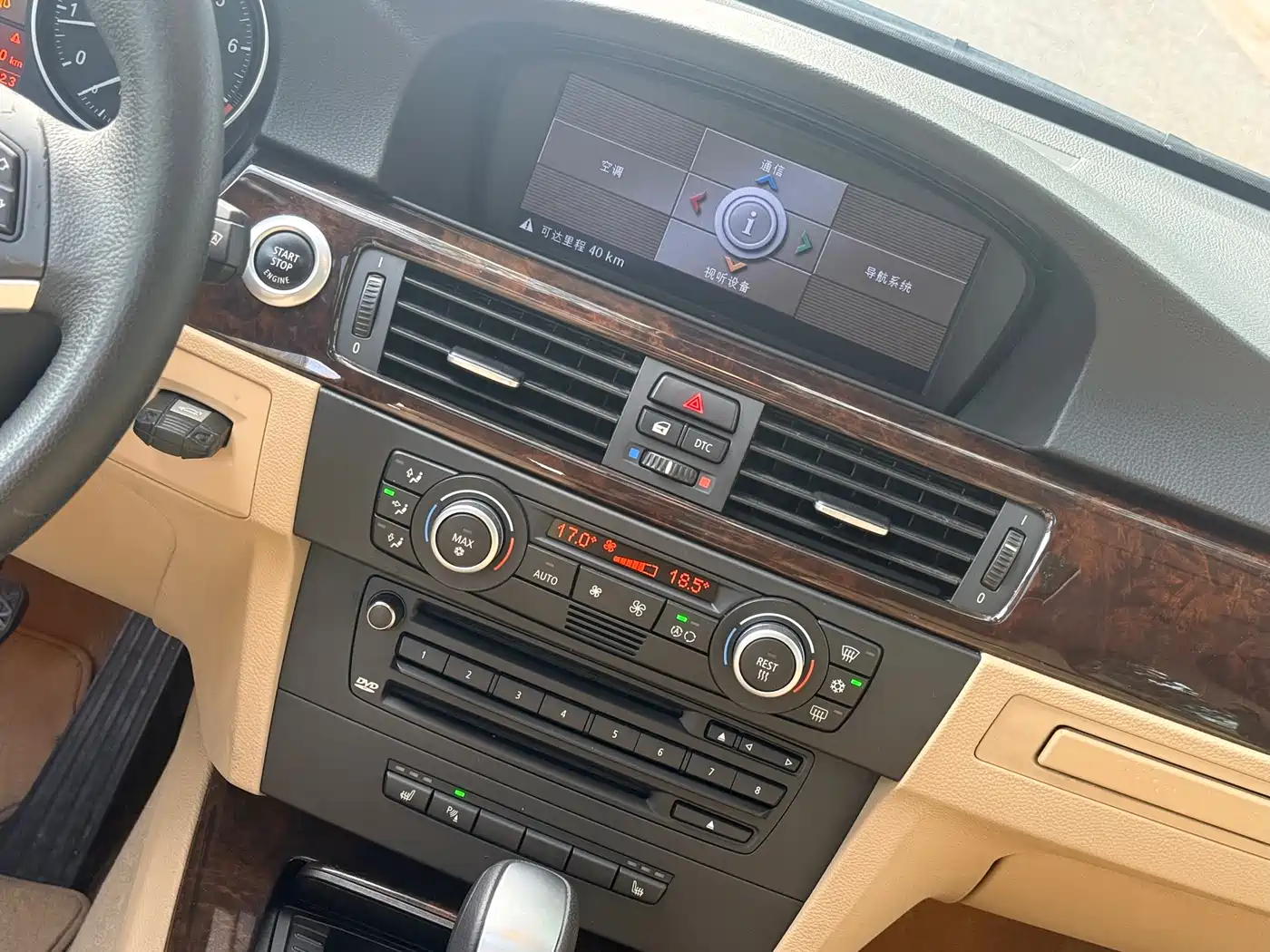 BMW 3 Series 2008 Model 325i Leading фото 12