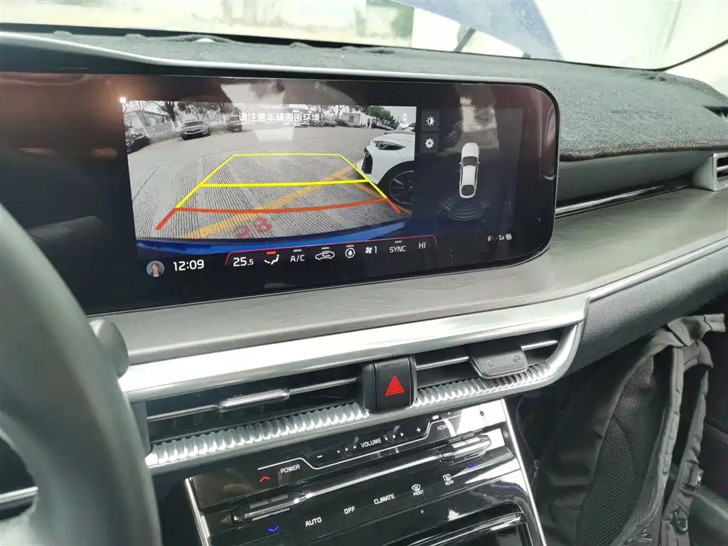 Kia K5 2020 270T CVVD Luxury Tech Version фото 13