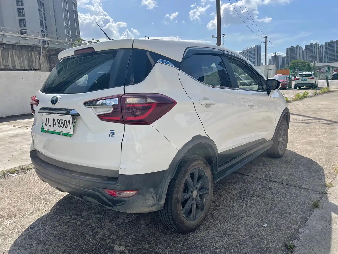 BYD Yuan New Energy 2018 EV360 Smart Connected Premium Type фото 6