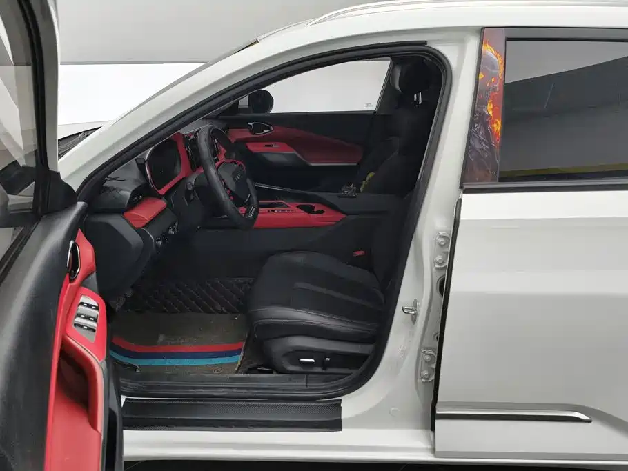Фото 9 - Baojun Valli