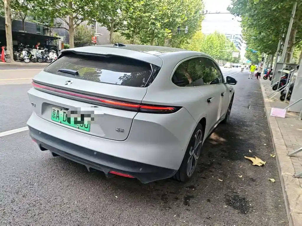 Фото 3 - NIO ET5T