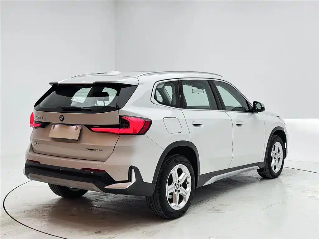 BMW X1 2023 sDrive20Li X Design Package фото 6