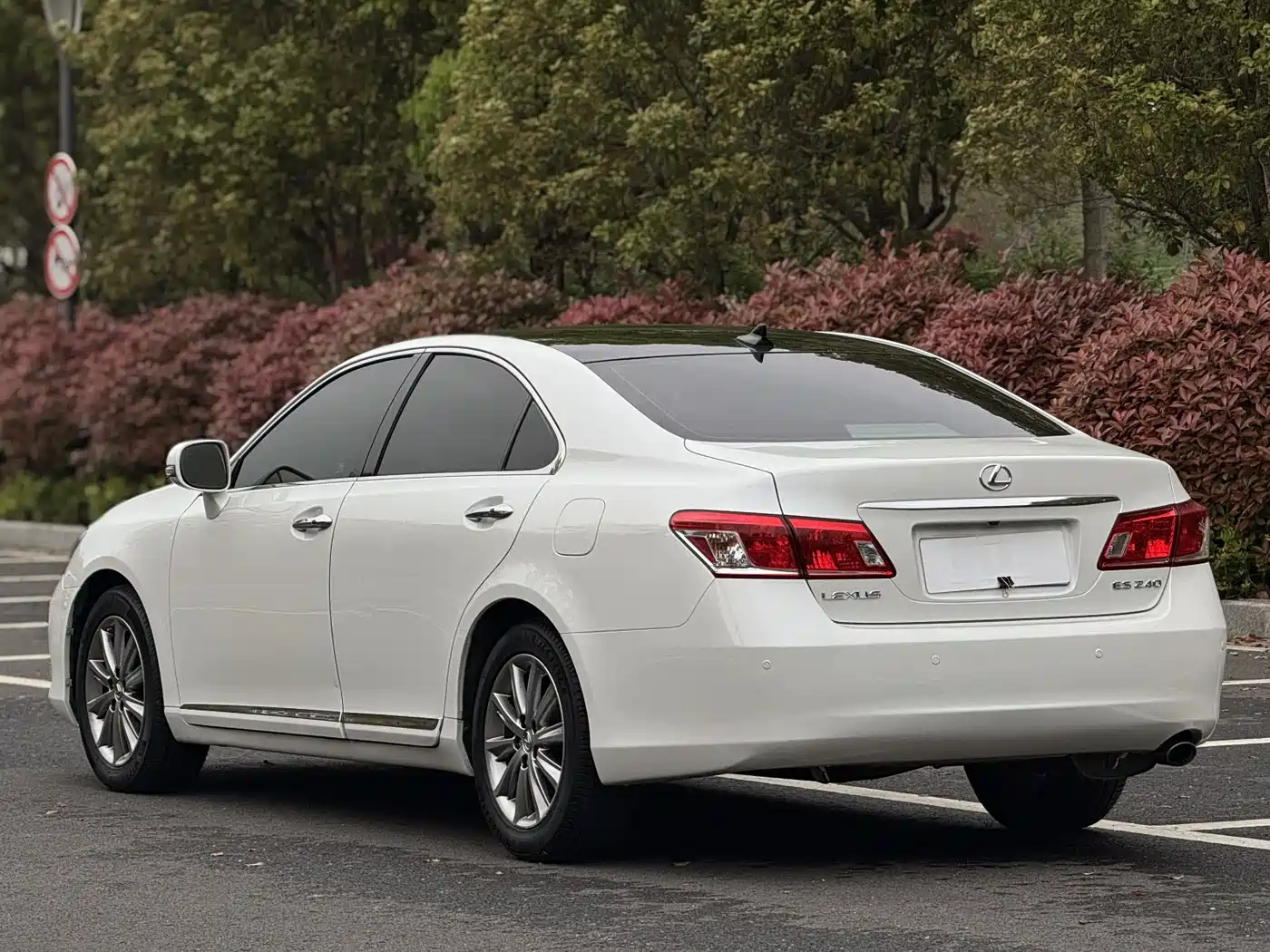 Lexus ES 2010 240 Luxury Edition фото 4
