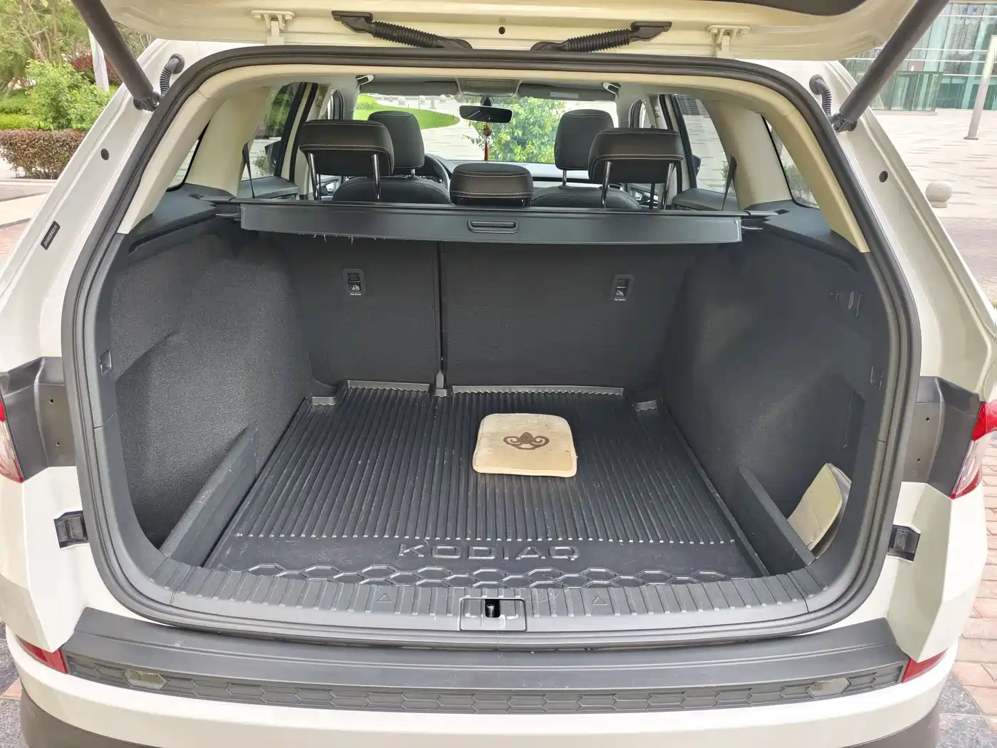 Škoda Kodiaq 2019 Facelift TSI330 5-Seater 2WD Luxury Premium Edition China V фото 10