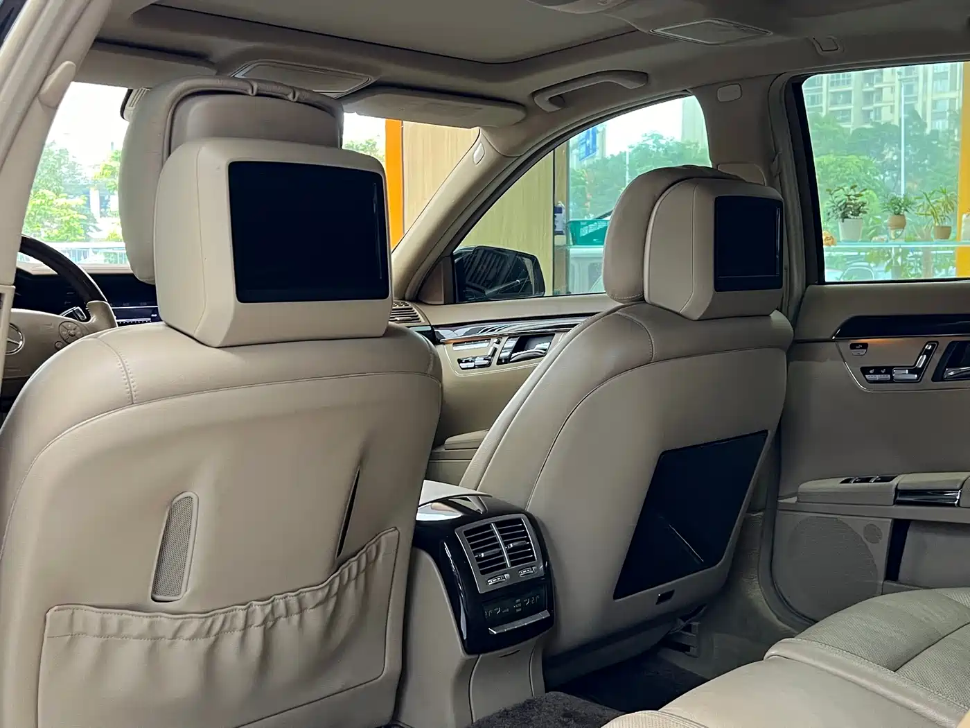 Mercedes-Benz S-Class 2012 S 400 L HYBRID Grand Edition фото 27