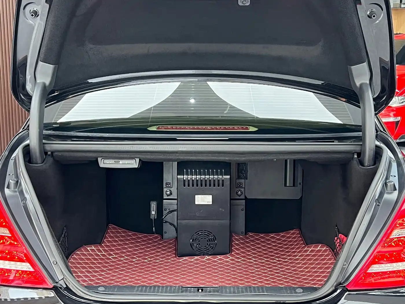 Mercedes-Benz S-Class 2012 S 400 L HYBRID Grand Edition фото 38