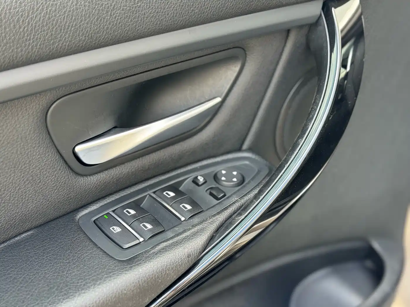 BMW 3 Series 2018 320Li Fashion Style фото 21