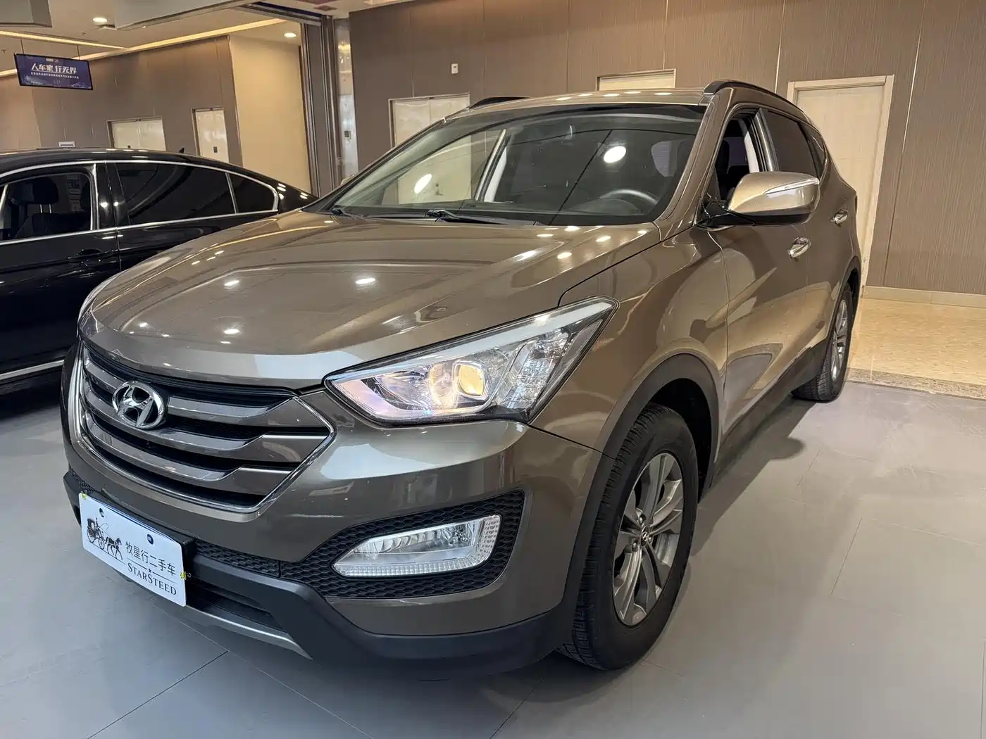 Hyundai Santa Fe 2013 2013 Model 2.4L Automatic 2WD Comfort