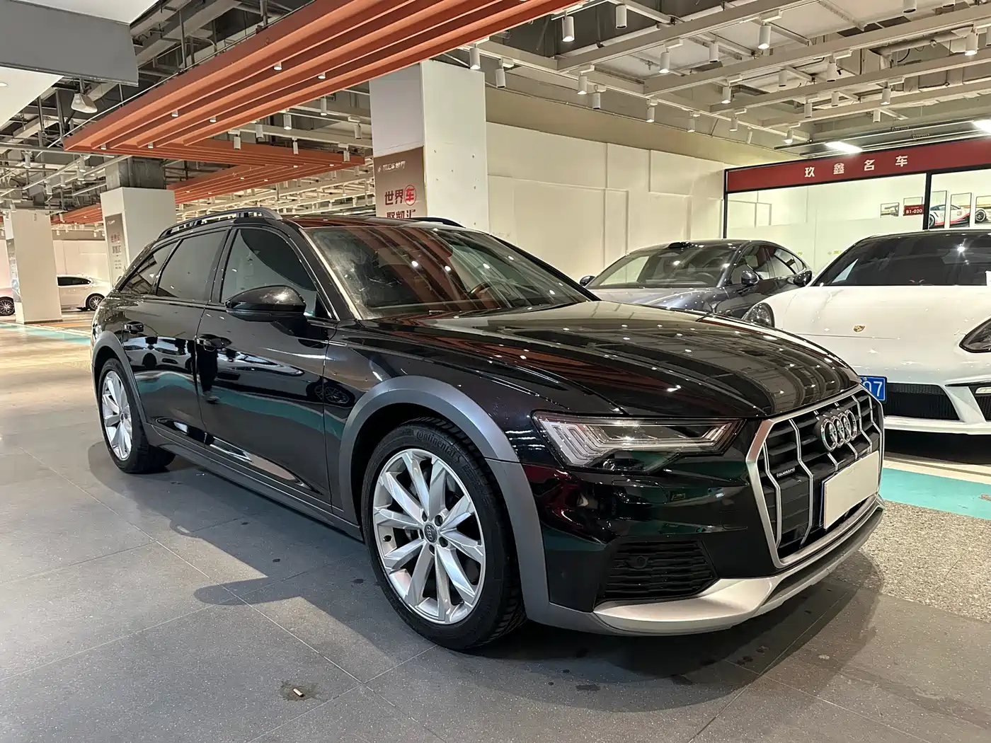 Audi A6 (Import) 2021 allroad quattro Explorer 55 TFSI Premium Off-road фото 3