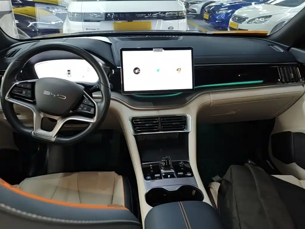 BYD Song PLUS PHEV 2023 Champion Edition DM-i 110KM Flagship PLUS фото 10