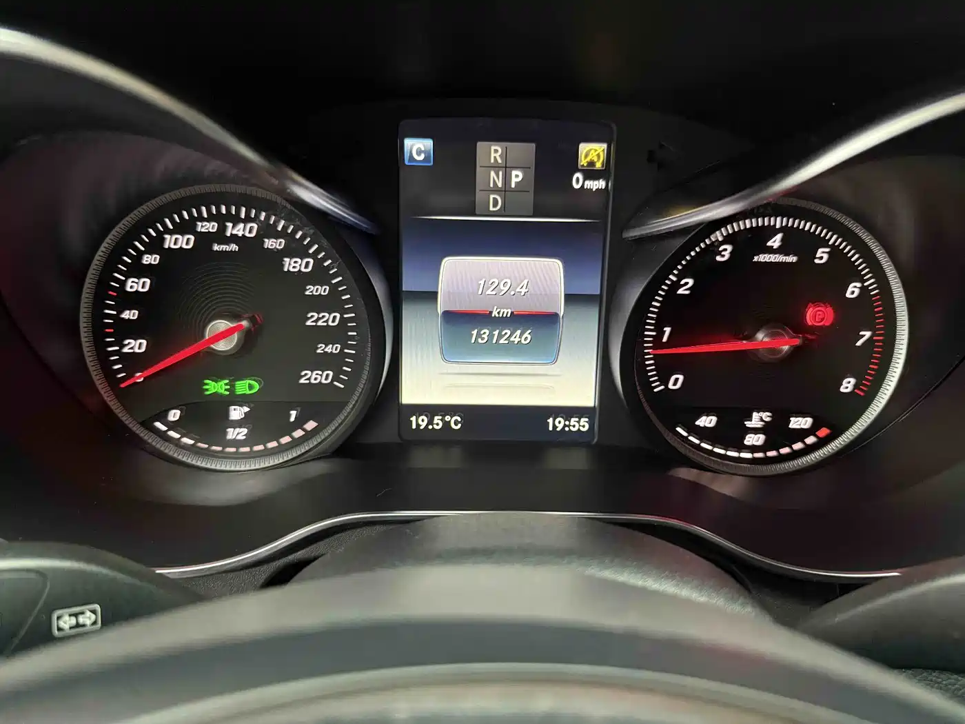 Mercedes-Benz GLC 2019 GLC 260 4MATIC Dynamic фото 10