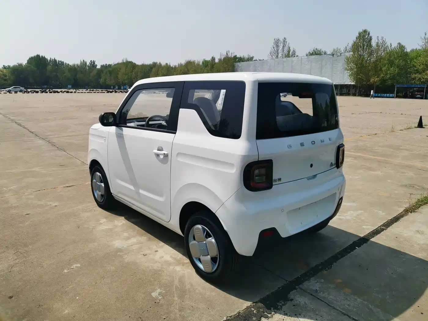 GEELY GALAXY PANDA