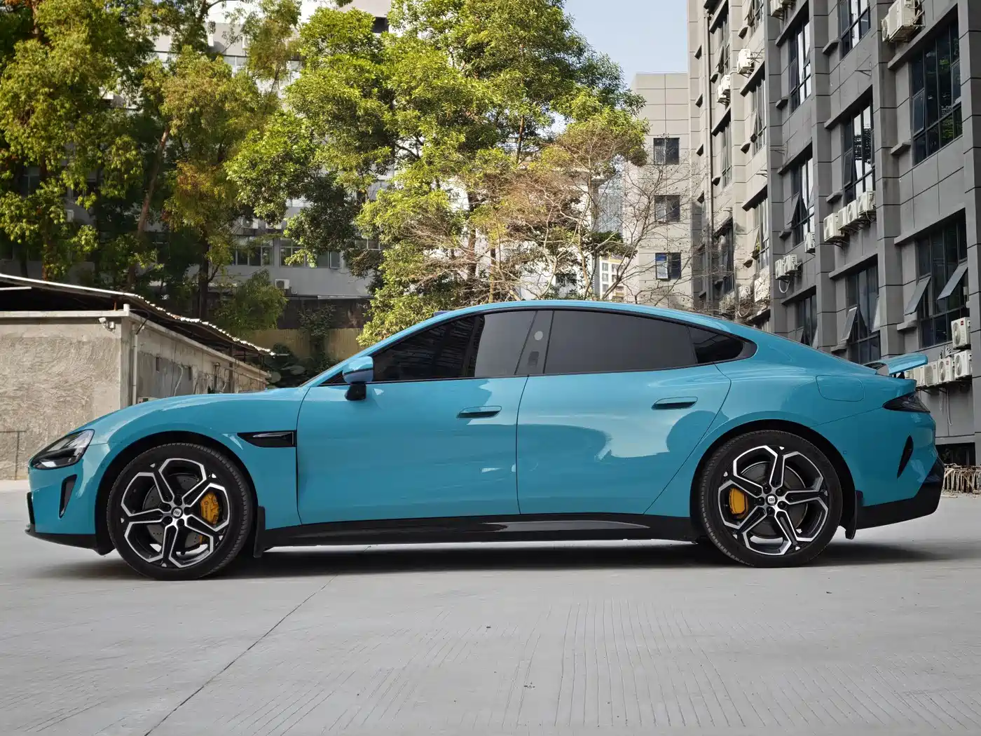 XIAOMI CAR XIAOMI SU7