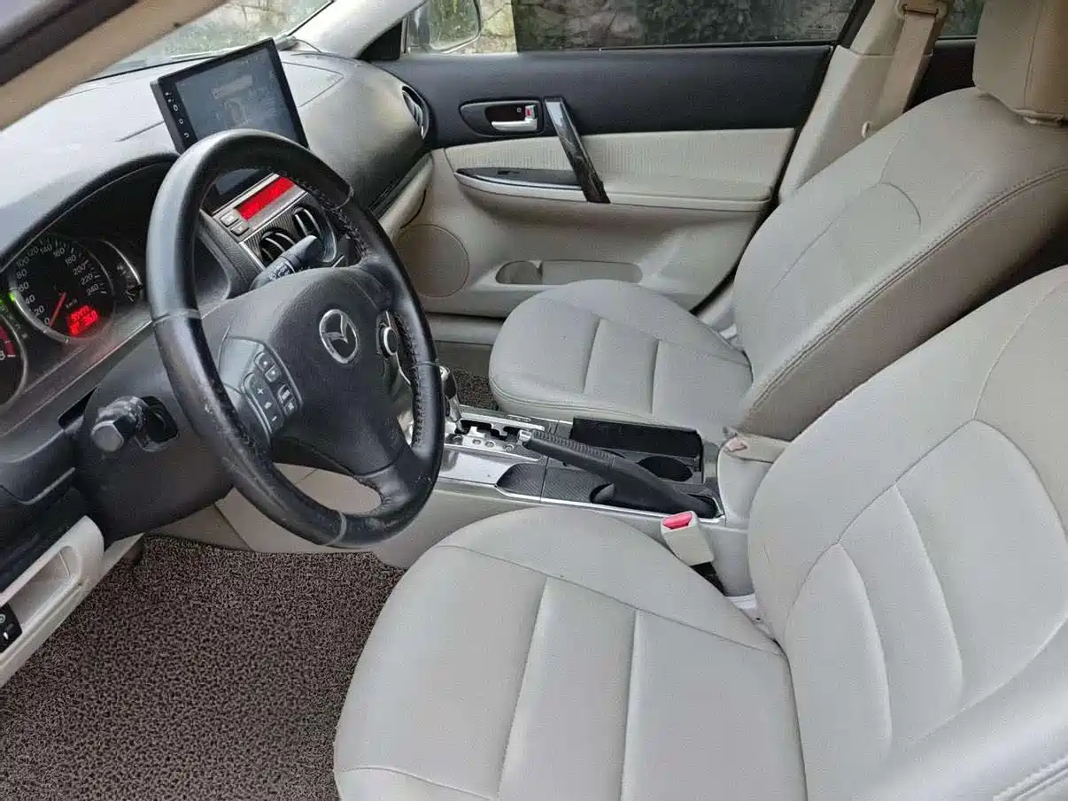 Фото 13 - Mazda 6