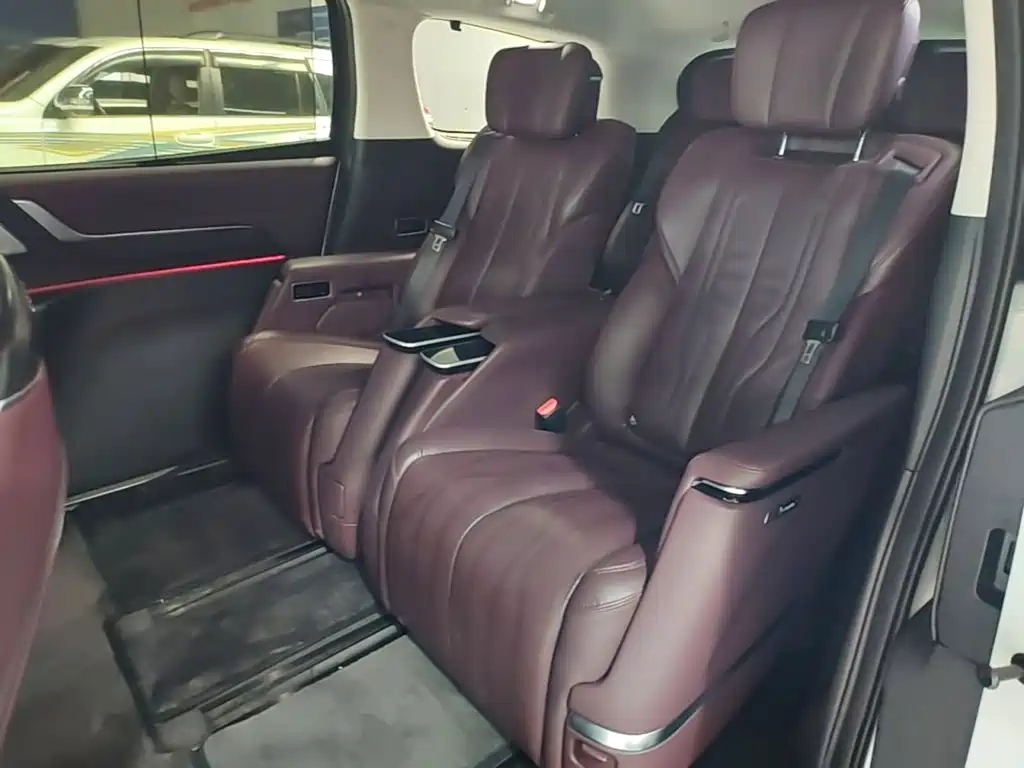 Buick Century 2023 2023 2.0T 6-Seat World Edition