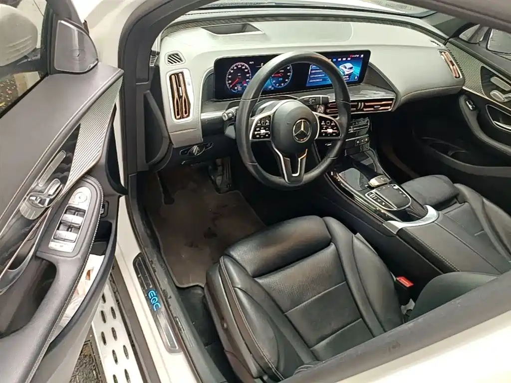 Mercedes-Benz EQC 2022 EQC 400 4MATIC фото 16