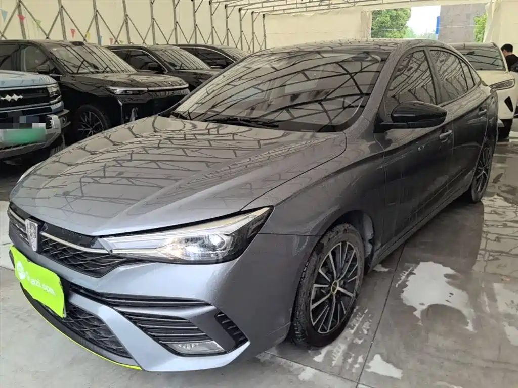 Roewe i5 2021 1.5L Manual Platinum Edition