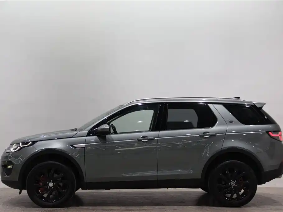 Land Rover Discovery Sport 2018 240PS HSE Edition фото 3