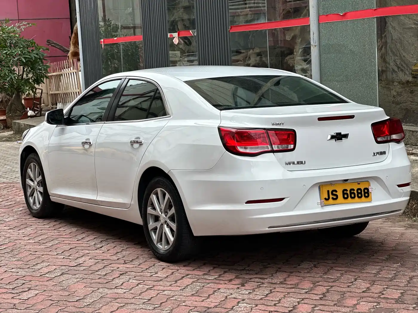 Chevrolet Malibu 2018 530T Automatic Luxury Edition фото 12