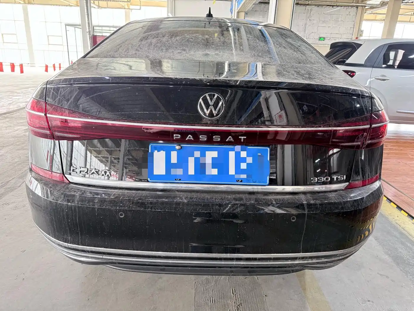 Volkswagen Passat 2023 330TSI Elite Edition фото 18