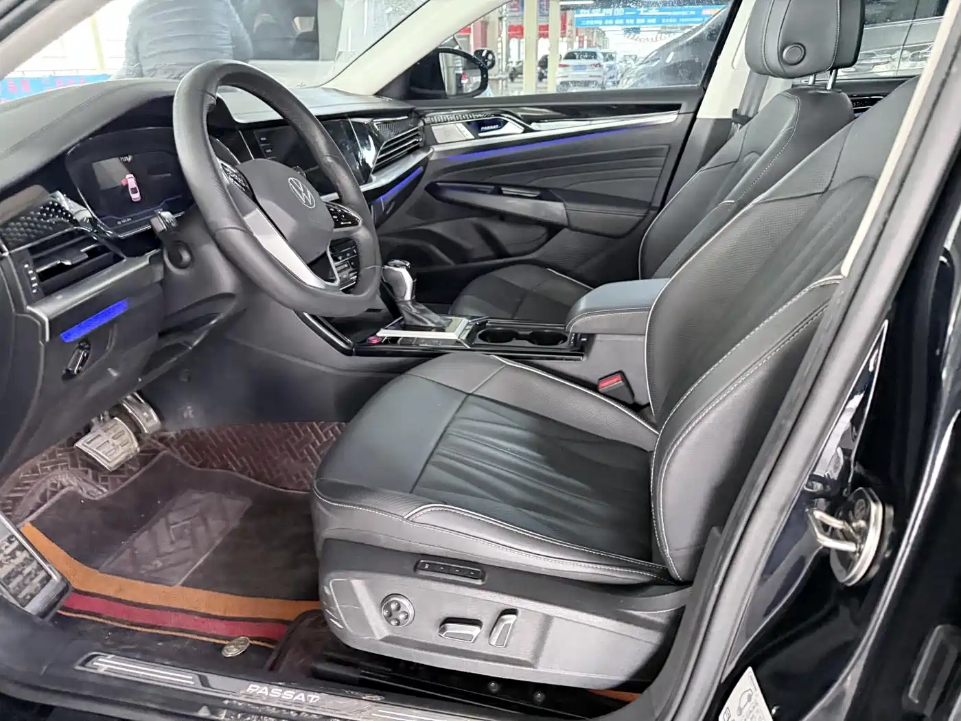 Volkswagen Passat 2023 330TSI Elite Edition фото 5