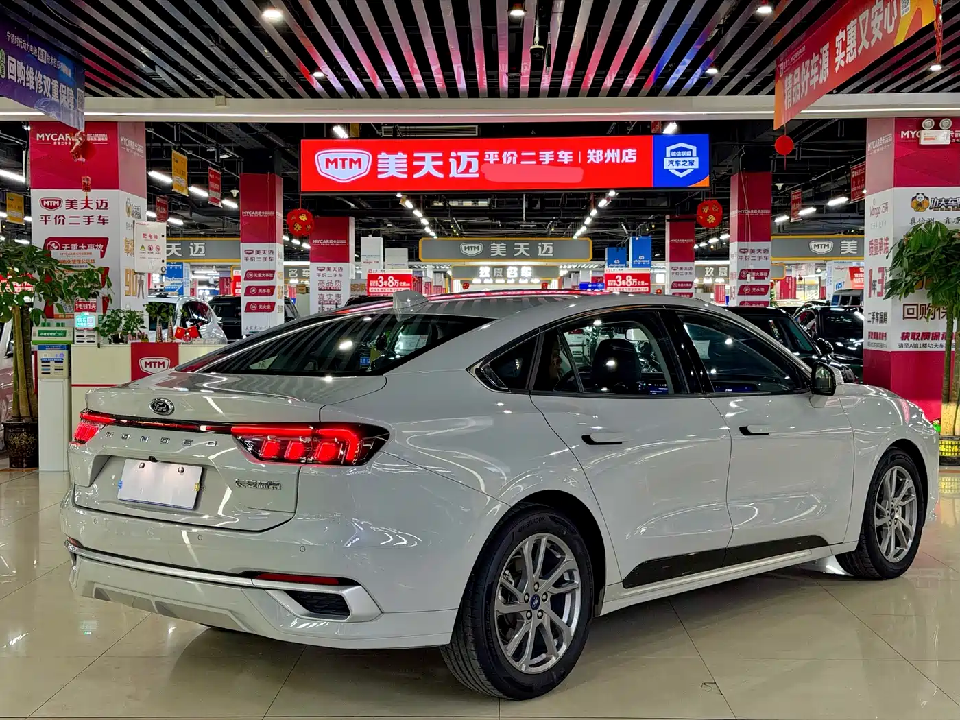 FORD MONDEO