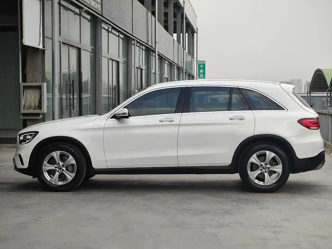 Mercedes-Benz GLC 2020 GLC 260 L 4MATIC Dynamic фото 11