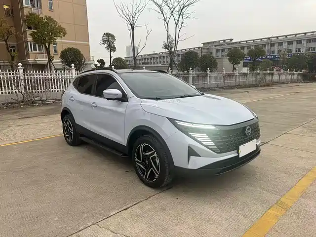 Nissan Qashqai 2025 Honor 2.0L CVT XV+ Leading Edition