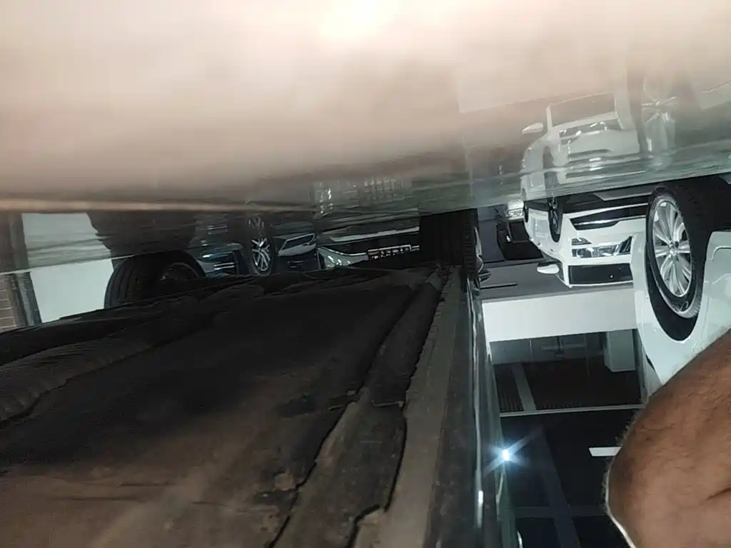 Фото 21 - Audi A4 (Import)