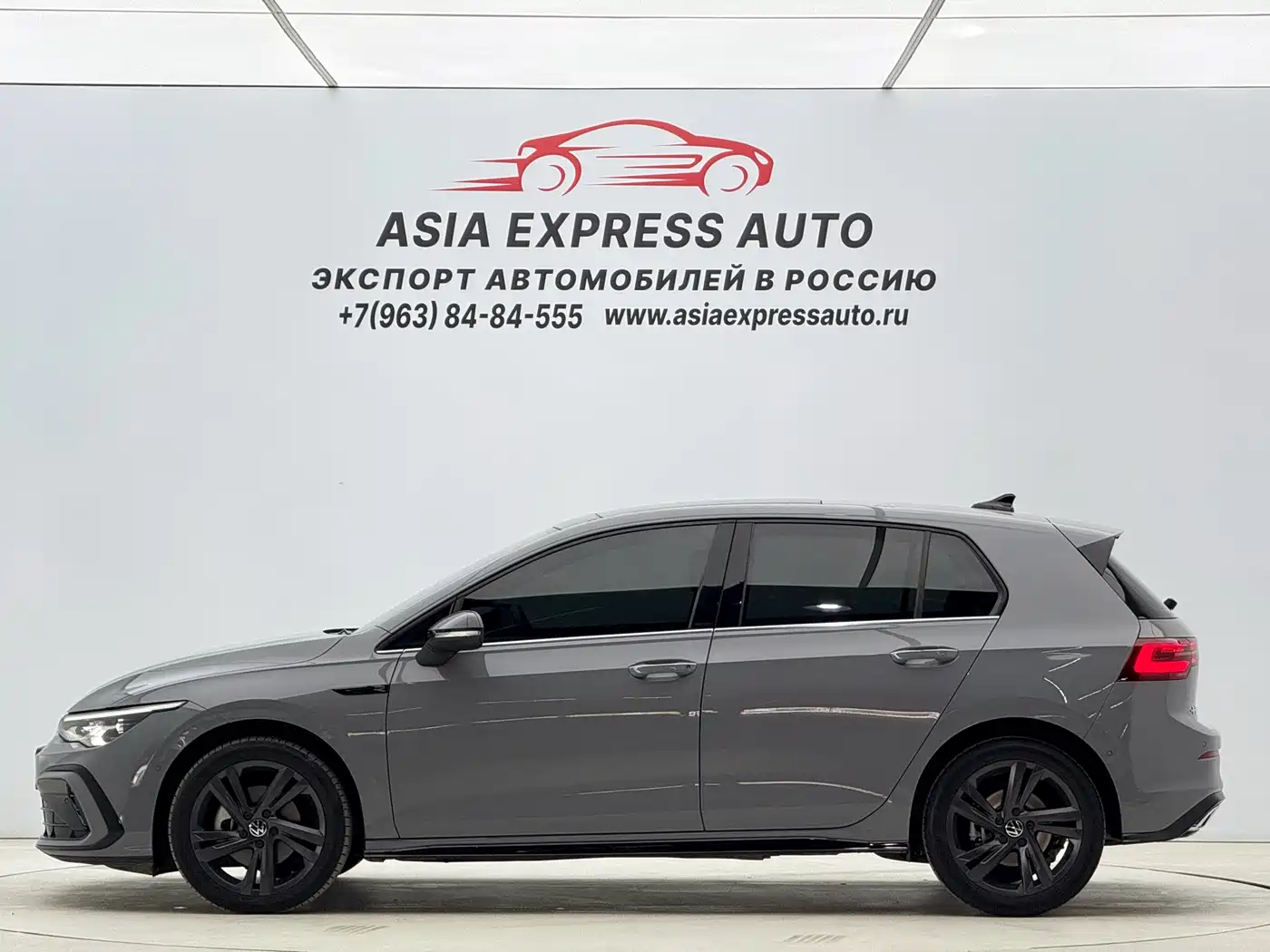 Volkswagen Golf 2023 Facelift 280TSI DSG R-Line фото 7