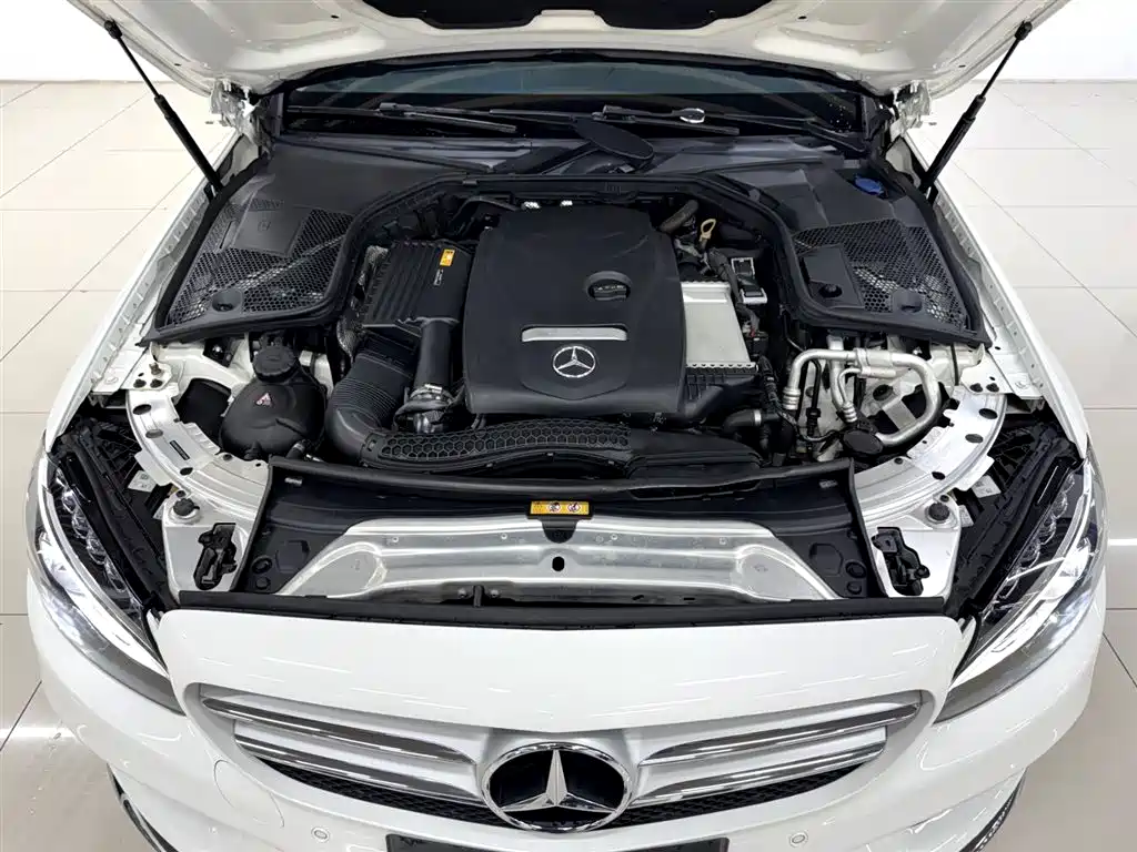 Mercedes-Benz C-Class (Import) 2018 C 200 Estate фото 21