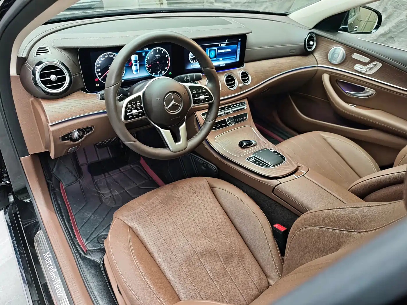 Mercedes-Benz E-Class 2019 Facelift E 300 L Luxury фото 4