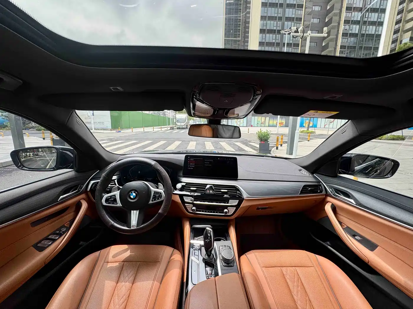 BMW 5 Series 2021 530Li Leading M Sport Package фото 8