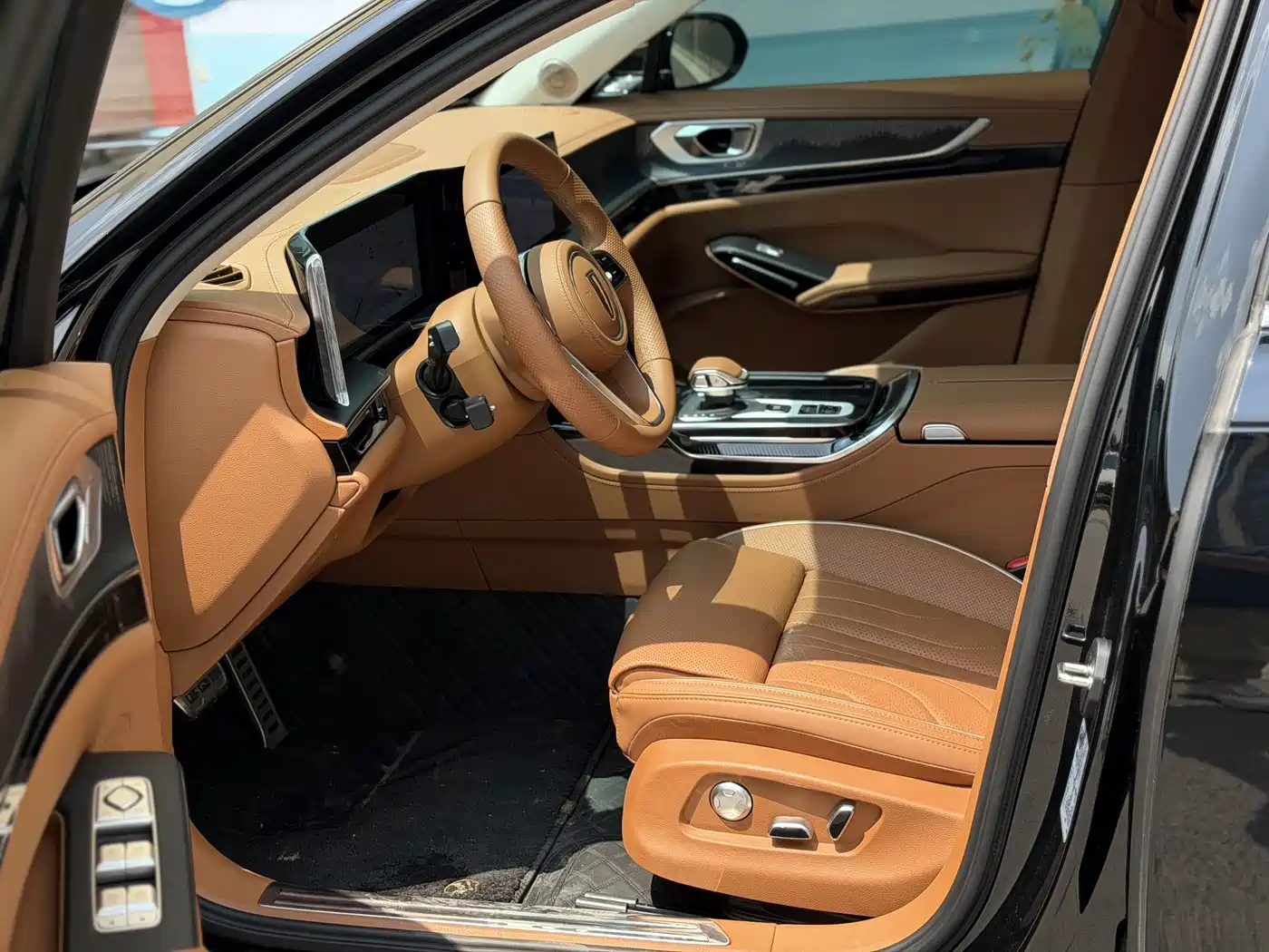 Hongqi H9 2025 2.0T 2WD Qixiang Luxury Business Edition 5-seater фото 16