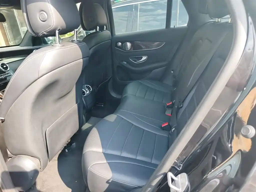 Mercedes-Benz GLC 2017 GLC 260 4MATIC Luxury фото 17