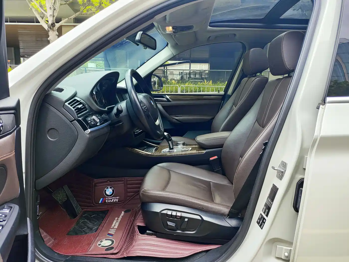 BMW X3 (Import) 2014 xDrive20i X Design Package фото 9
