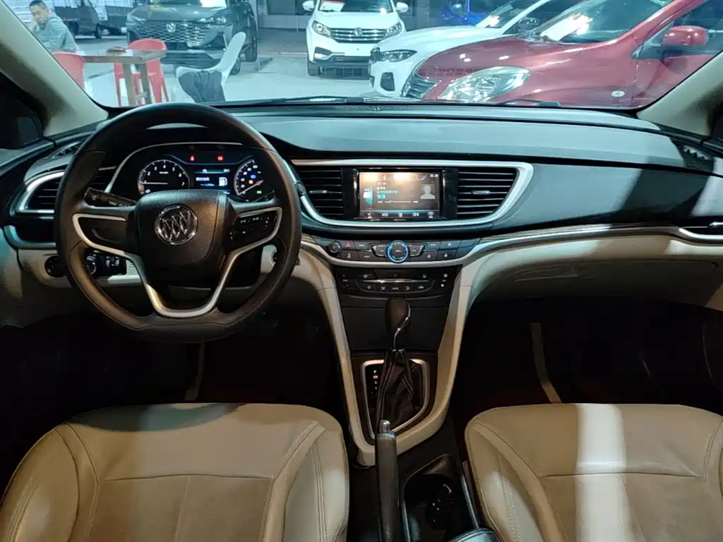 Buick Excelle 2015 15N Automatic Luxury фото 10